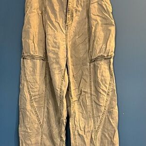 Urban Outfitters Cinch Snap Buttons Cargos Olive Army Green Size 10 Modest